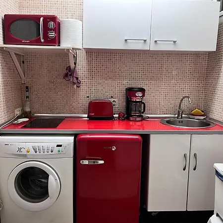 Estudio Con Terraza En * Marbella